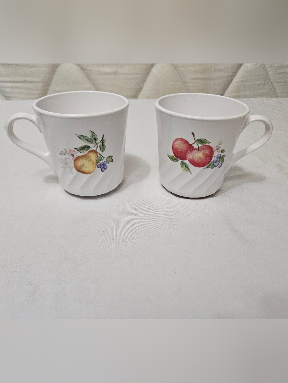 Corelle Corningware Set Of Two Chutney Fruit Swirl Tea Coffee Mugs 8oz!